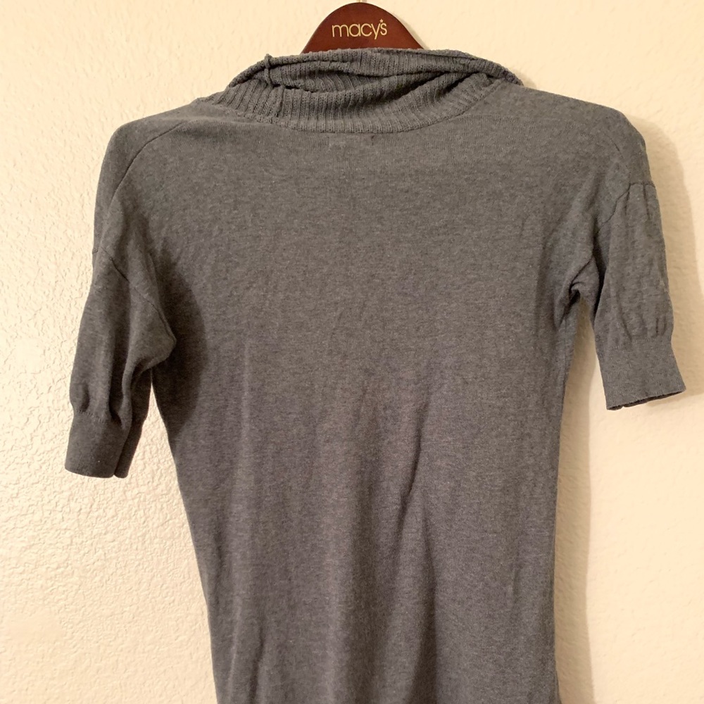 Grey sweater - Picture 2 of 3